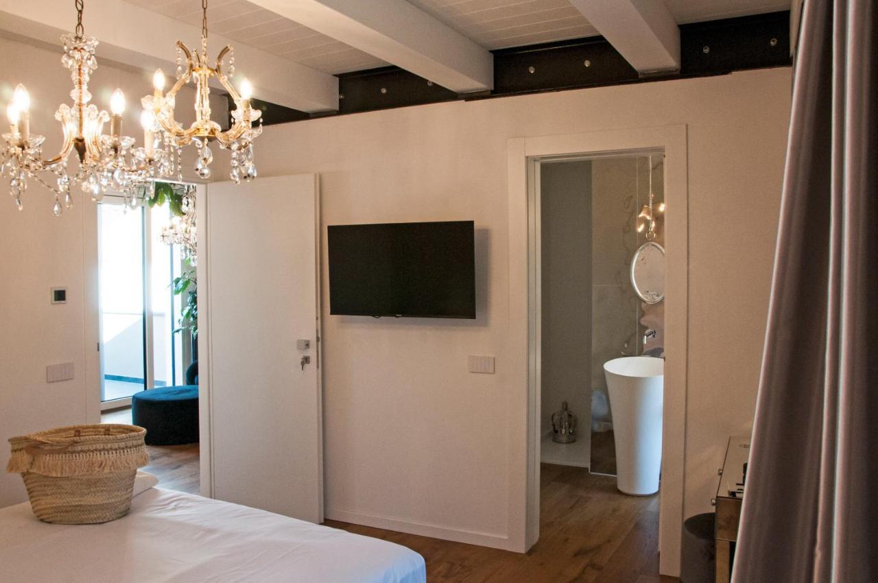 ca' squero911 luxury rooms Cesenatico Exterior foto
